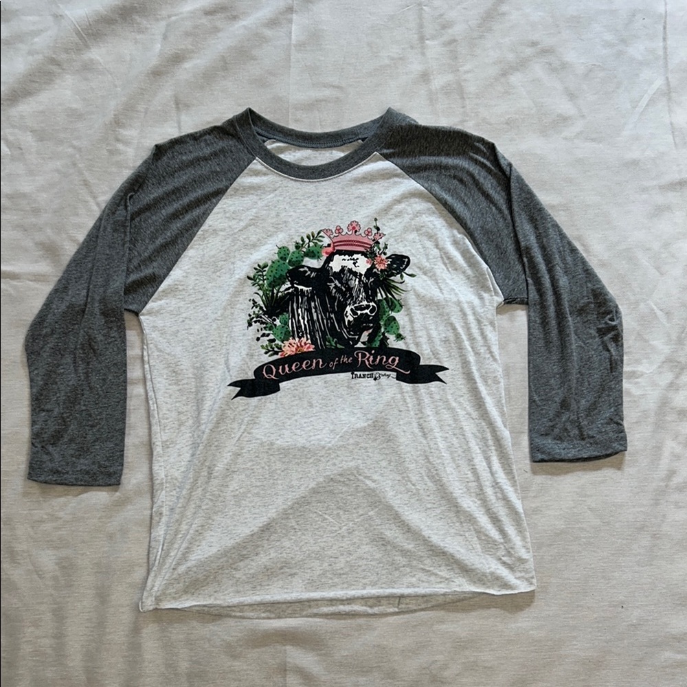 “Queen of the Ring” Graphic Tee 
3/4 length sleeve